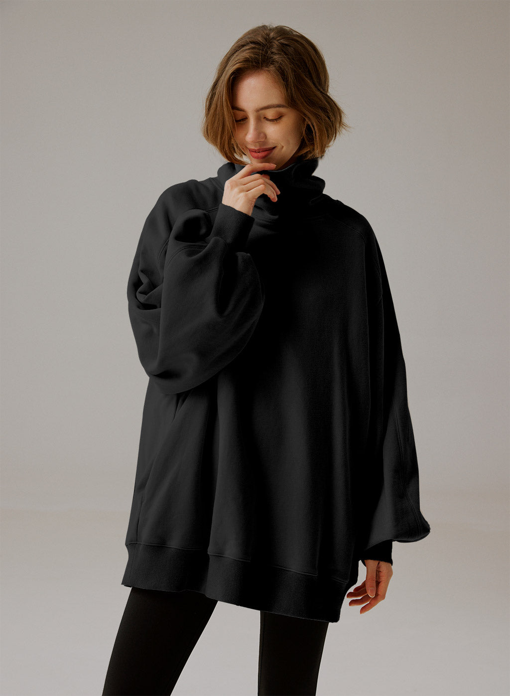 Oversized sweatshirt med rullkrage - Elegant komfort 